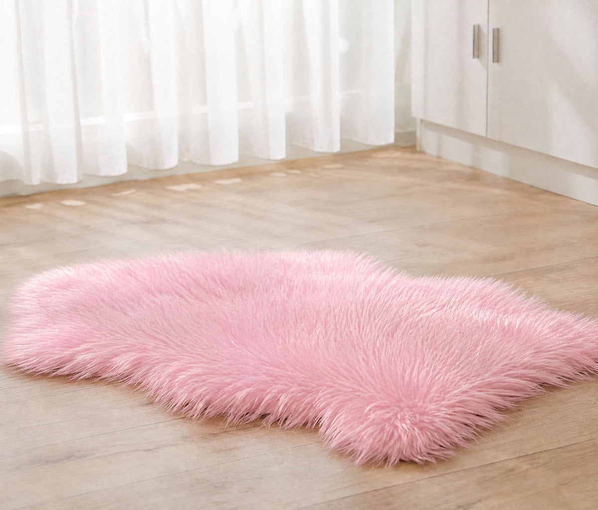 Ophanie 5x7 Area Rugs for Living Room Ivory, Fluffy Shag Large Fuzzy Plush Soft Rug, Shaggy Floor Big Carpets for Bedroom Nursery, Kids Home Decor Aesthetic with Over 99 pcs Pile fibers