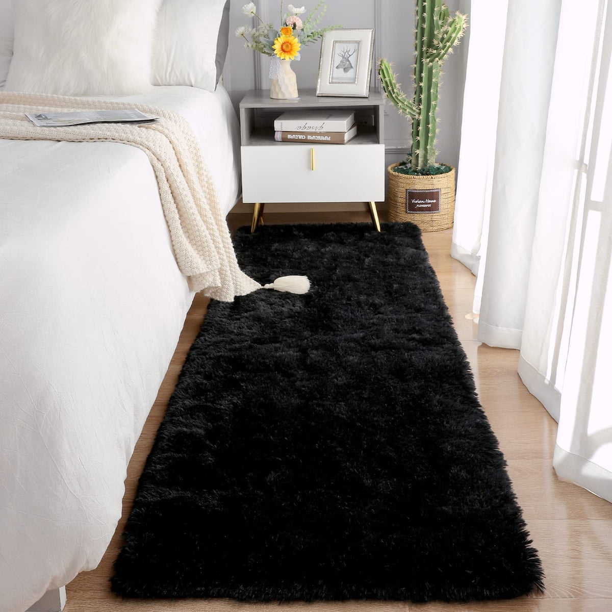 Chicrug Soft Runner Rug for Bedroom Living Room Plush Fluffy Rugs 2x6