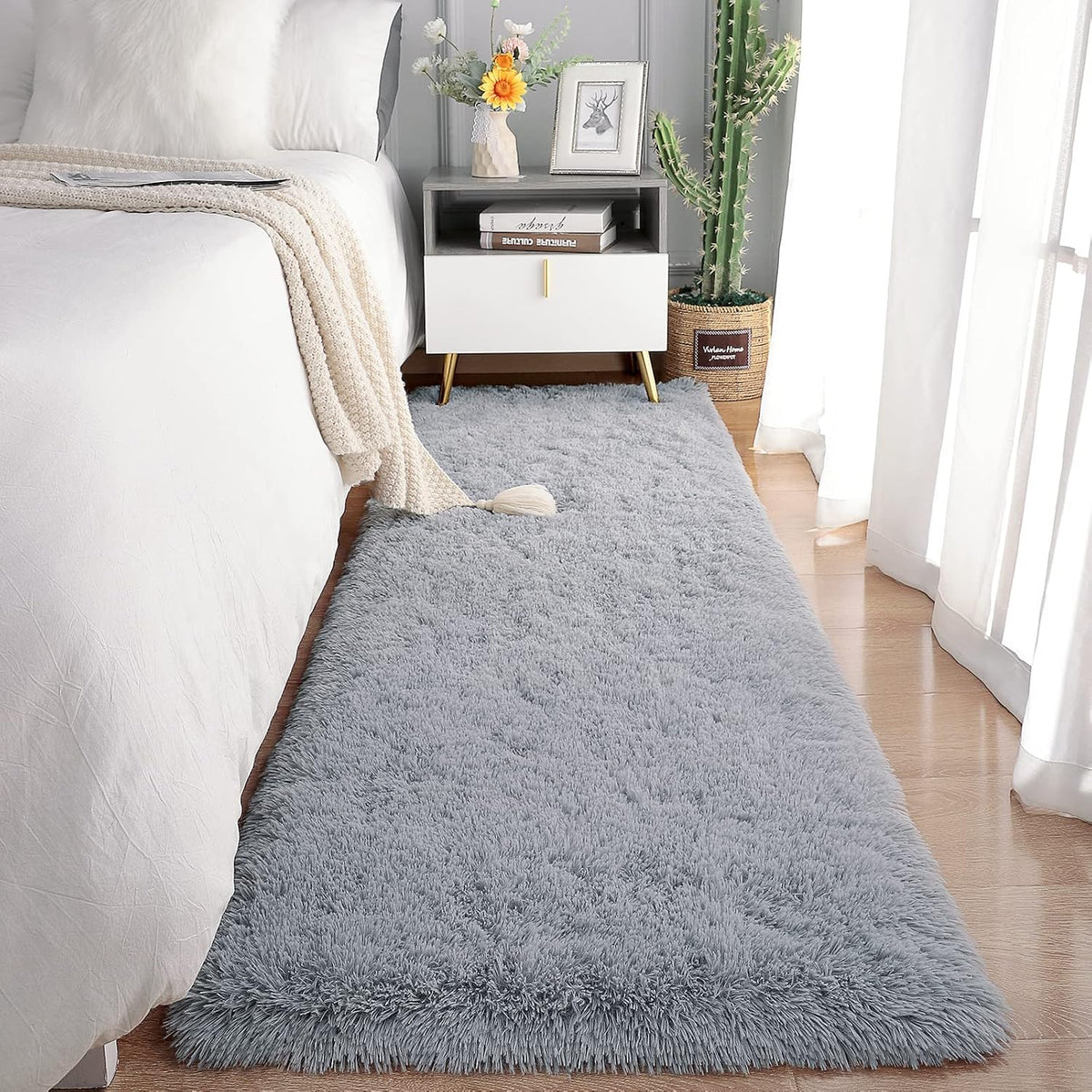 Chicrug Soft Runner Rug for Bedroom Living Room Plush Fluffy Rugs 2x6
