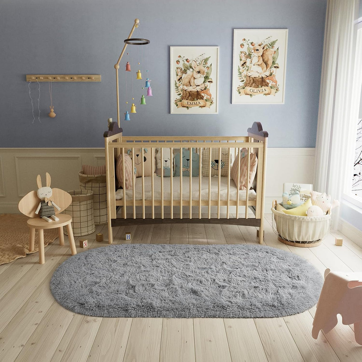 LOCHAS Bedroom Rug 2.6' x 5.3', Grey Fluffy Shaggy Area Rug for Kids Room
