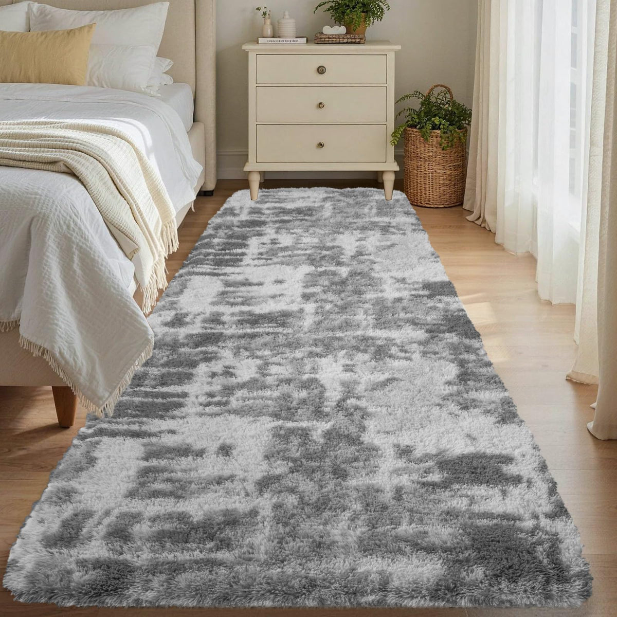 Noahas 2x6 Black Fluffy Soft Runner Rug Non-Slip for Bedroom Dorm Hallway