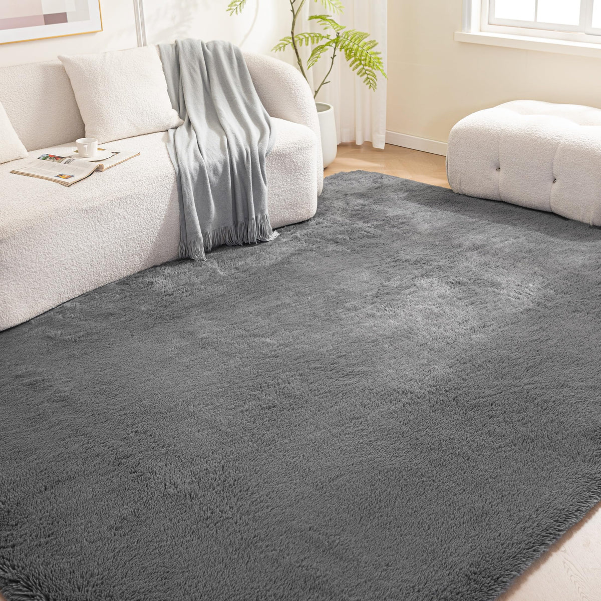 Amazon Basics Fluffy Washable Area Rug, Shaggy Carpet for Living Room, Bedroom, 4' W × 6' L, Cream