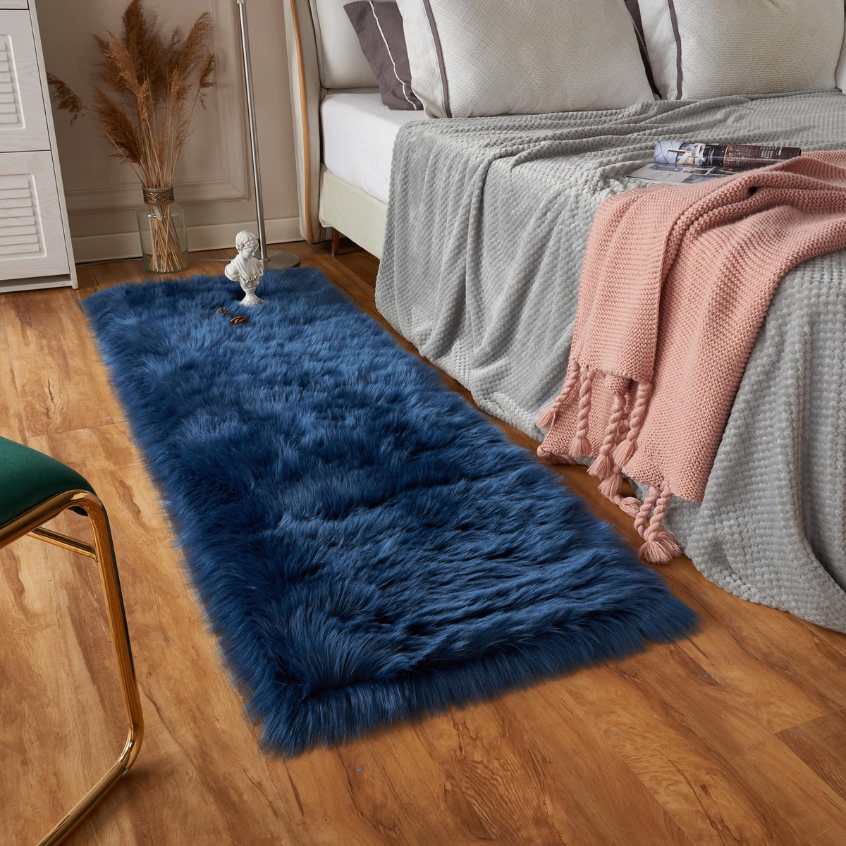 EasyJoy Ultra Soft Fluffy/Fuzzy Shaggy Area Rug Faux Fur Chair Cover Seat Pad for Bedroom Floor Sofa Living Room (2 x 6 ft Sheepskin, Beige)