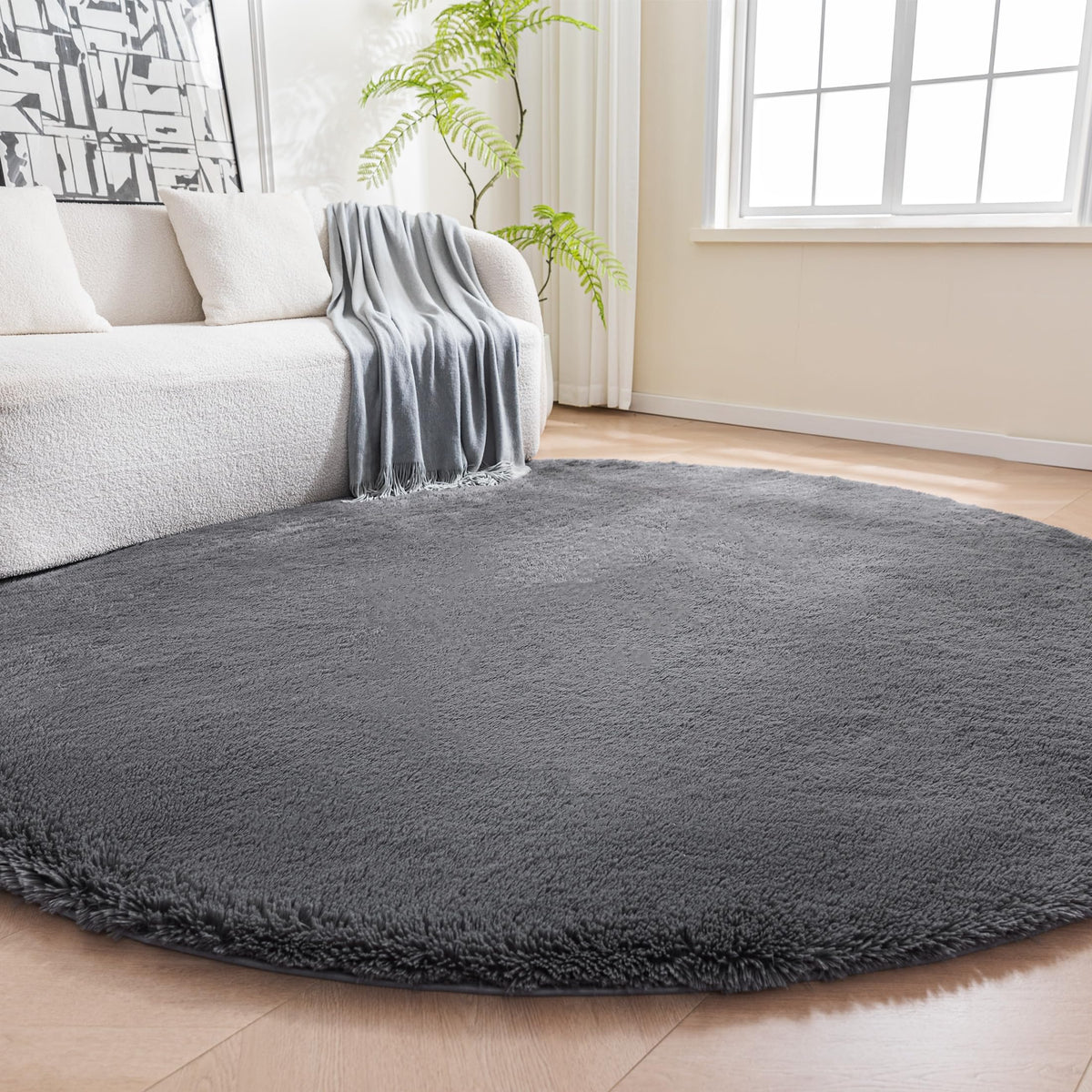 Amazon Basics Fluffy Washable Area Rug, Shaggy Carpet for Living Room, Bedroom, 4' W × 6' L, Cream