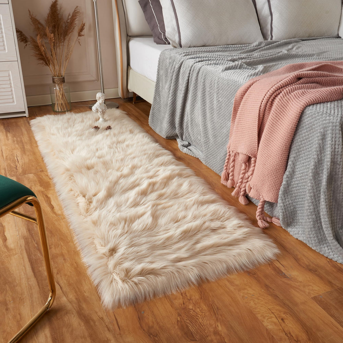 EasyJoy Ultra Soft Fluffy/Fuzzy Shaggy Area Rug Faux Fur Chair Cover Seat Pad for Bedroom Floor Sofa Living Room (2 x 6 ft Sheepskin, Beige)
